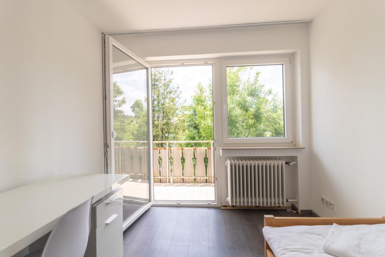 Unique: Geraeumige 4 Zimmerwohnung In Tuttlingen Mit Sauna, Fitness Und Netflix Og Exterior photo